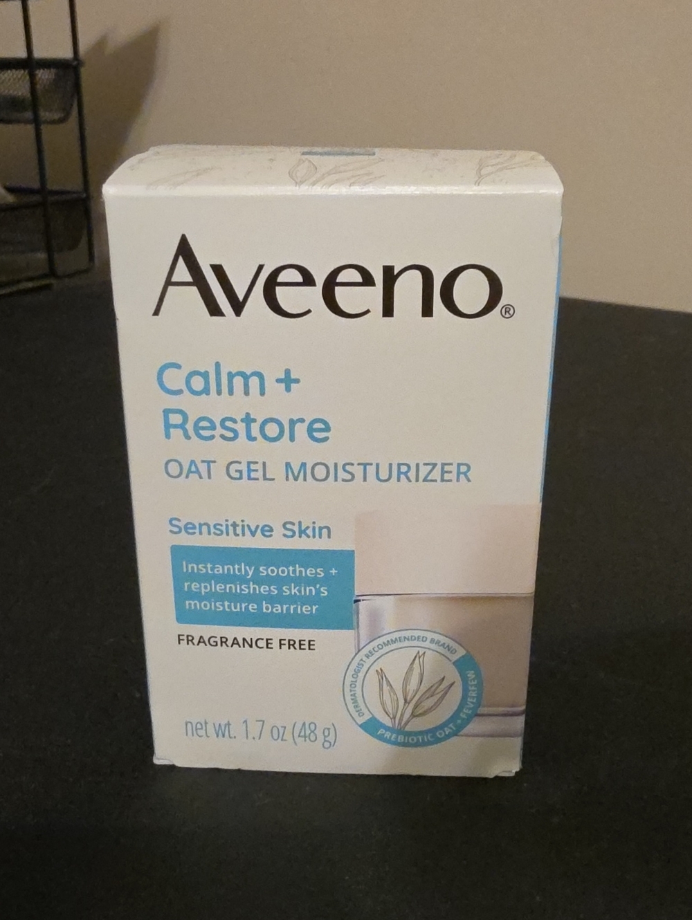 Aveeno Calm + Restore Oat Gel Moisturizer. NWT.
